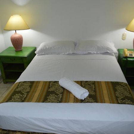 Hotel Casa Real Managua Buitenkant foto