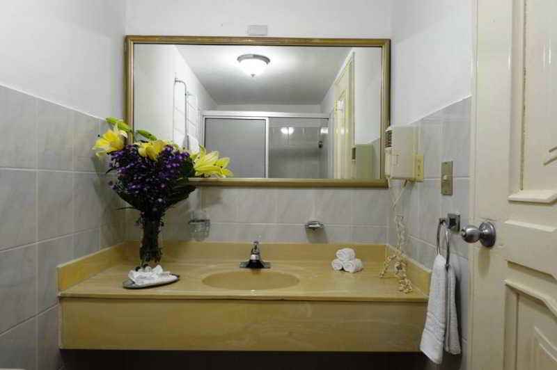 Hotel Casa Real Managua Buitenkant foto