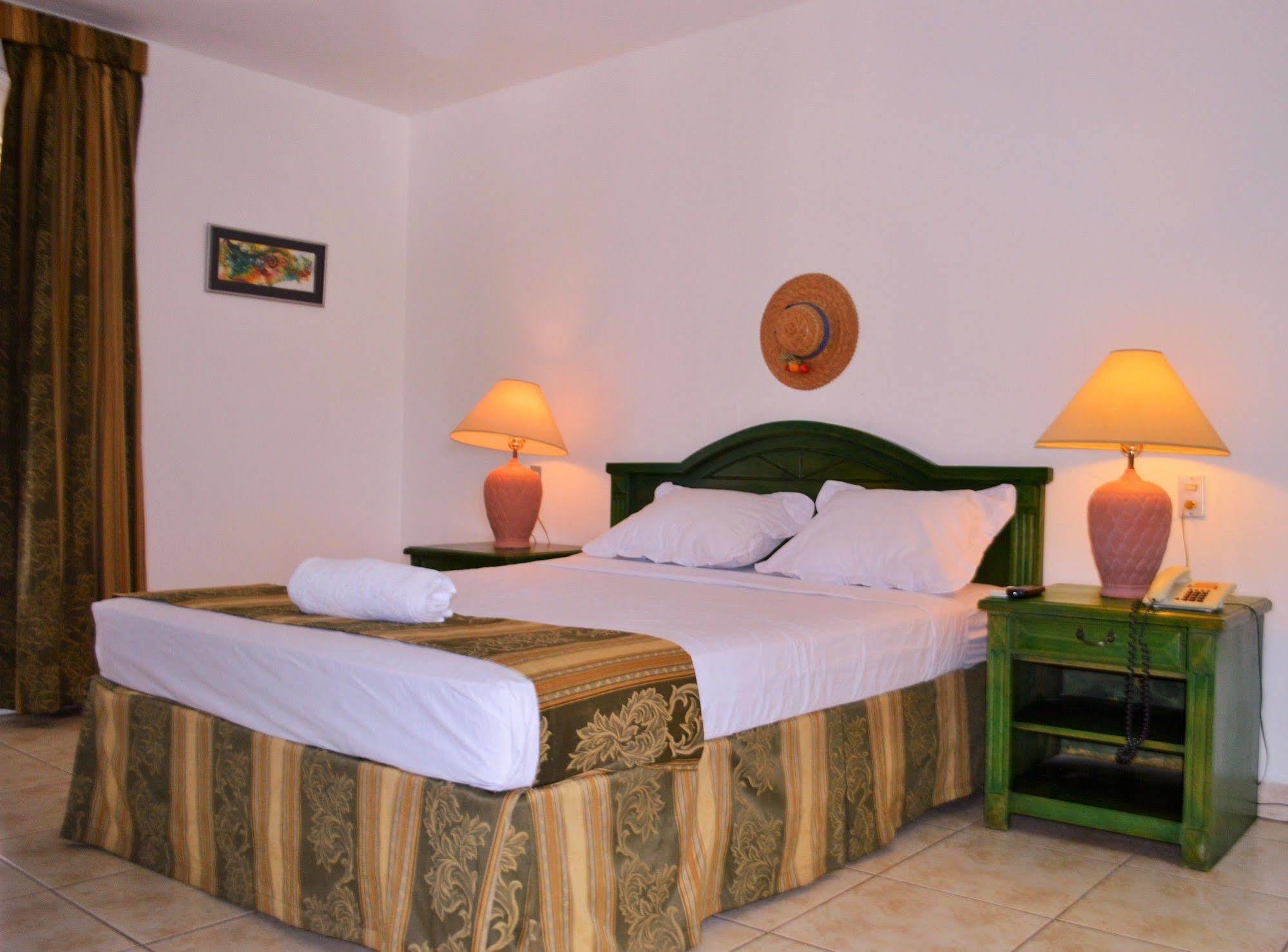 Hotel Casa Real Managua Buitenkant foto