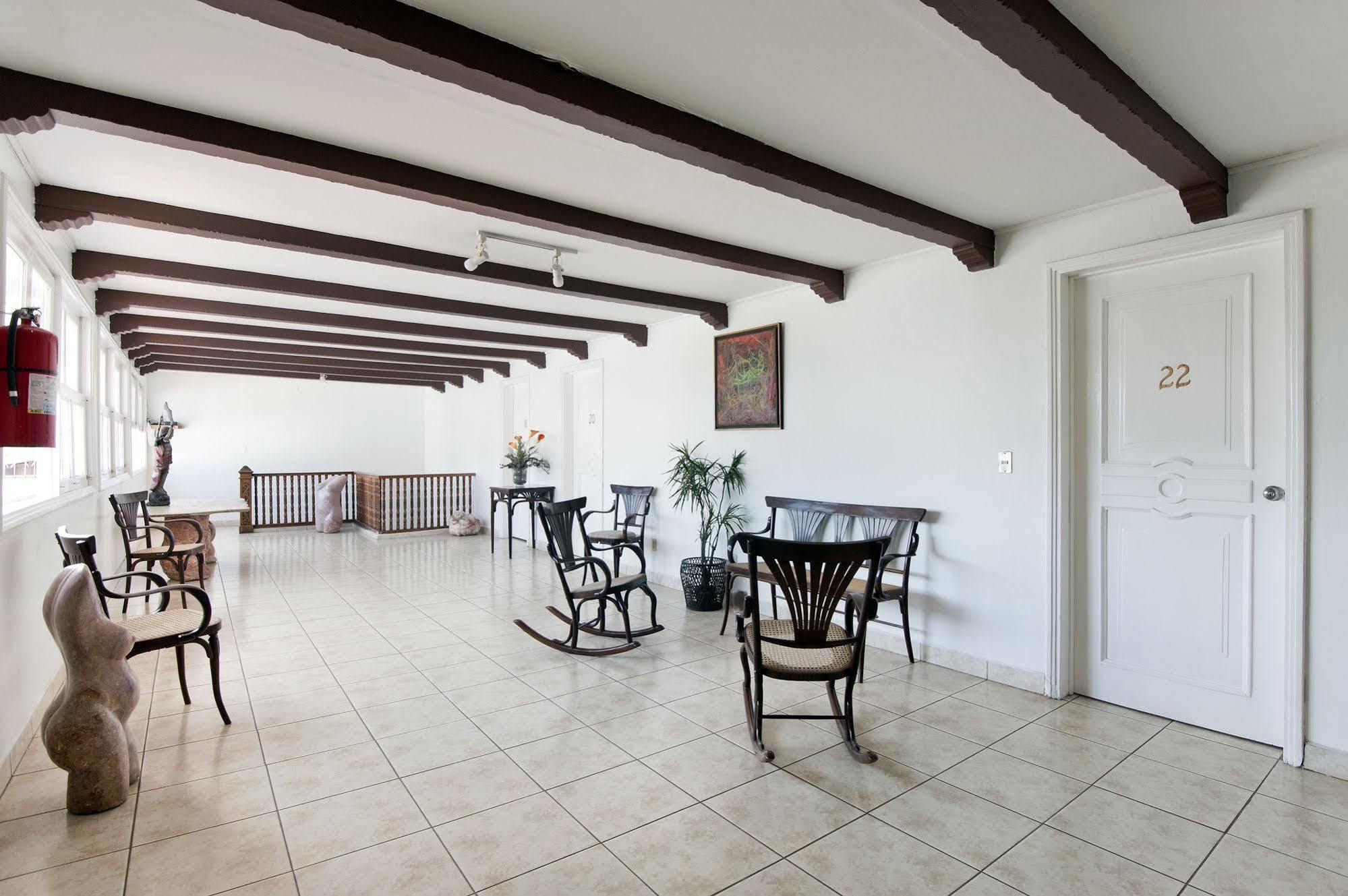 Hotel Casa Real Managua Buitenkant foto