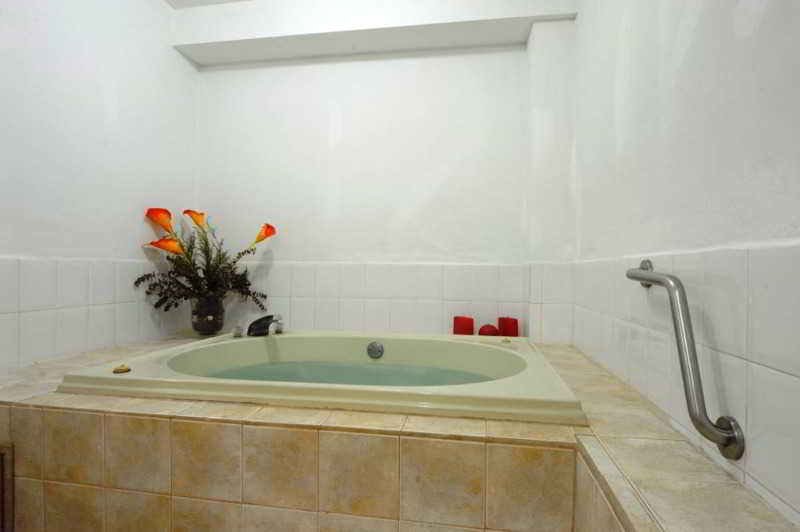 Hotel Casa Real Managua Buitenkant foto